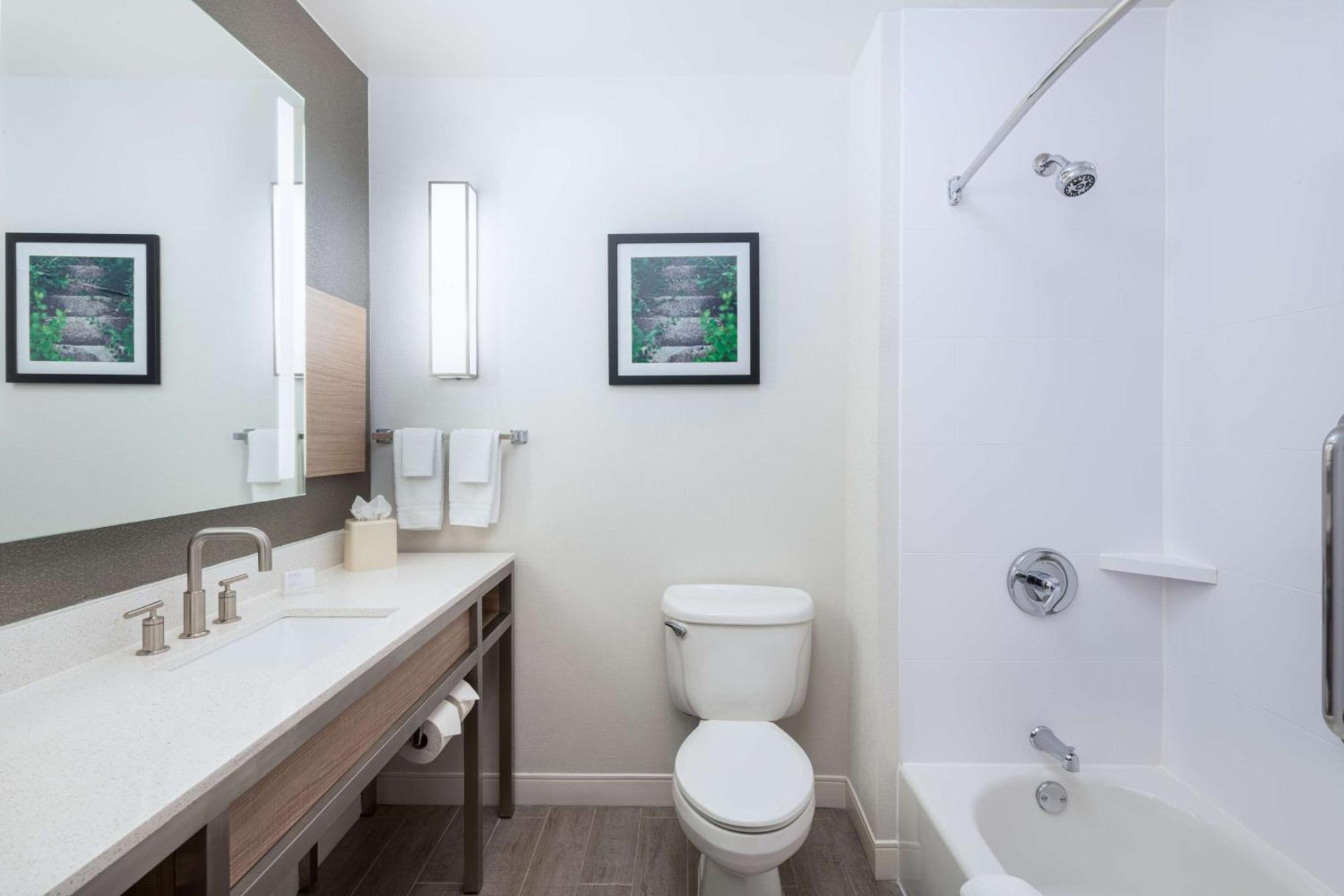 Hilton Garden 3* Saint Charles